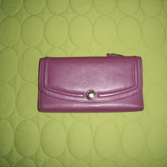 Coach Pink Color Trifold Wallet - Picture 1 of 15